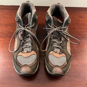 Women's Merrell Siren Song Hiking Boots Size 9